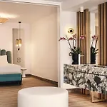 Hotel Cresanto Luxury