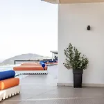 Cresanto Luxury 호텔 이메로비글리