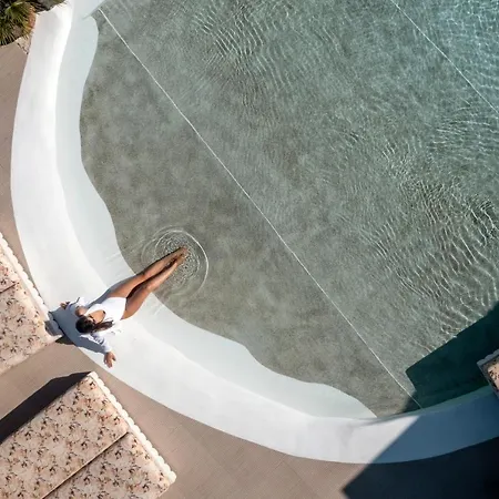 Cresanto Luxury ホテル 5*