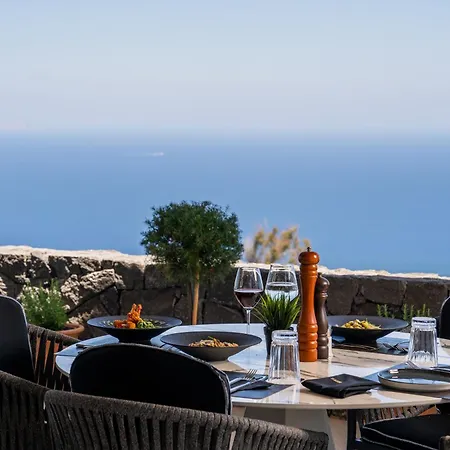 Hotel Cresanto Luxury