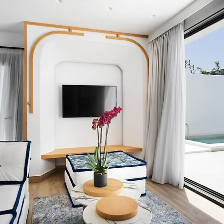 Cresanto Luxury 5* Imerovígli