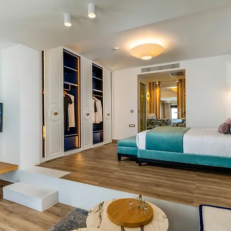 Cresanto Luxury Hotell Imerovigli (Santorini)