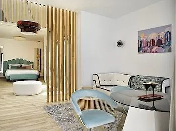 Cresanto Luxury 5* אימרוביגלי
