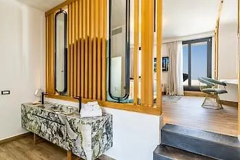 Cresanto Luxury