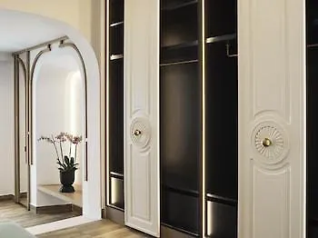 Cresanto Luxury מלון 5*