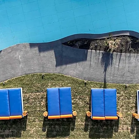 Hotel Cresanto Luxury