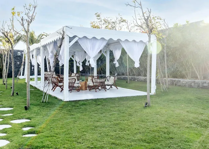 Cresanto Luxury Hotel