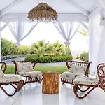 Cresanto Luxury מלון 5*