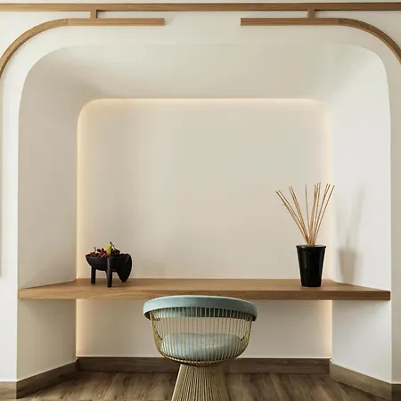 Cresanto Luxury ホテル