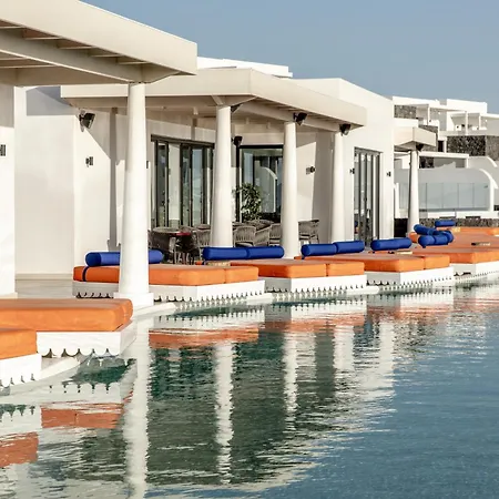 Hotel Cresanto Luxury