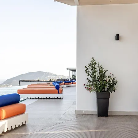 Cresanto Luxury Hotel Imerovígli