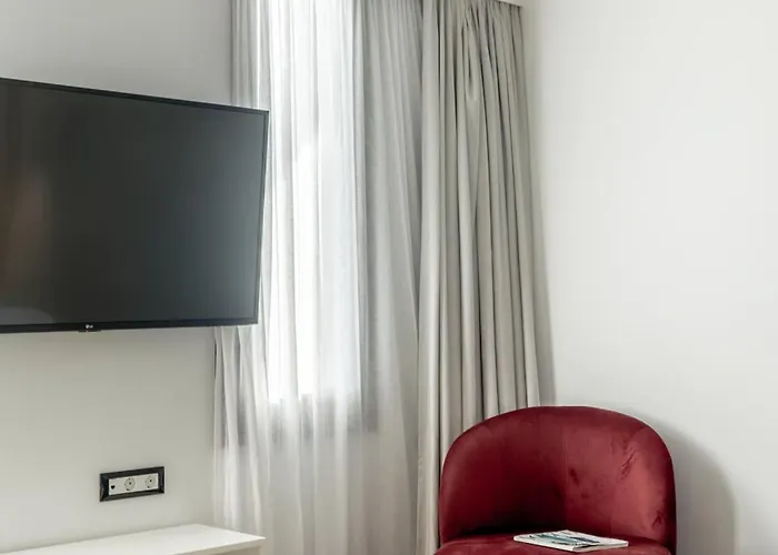 فندق Cresanto Luxury 5*