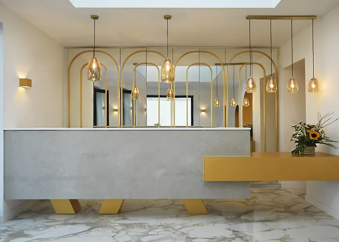 Cresanto Luxury 5* אימרוביגלי